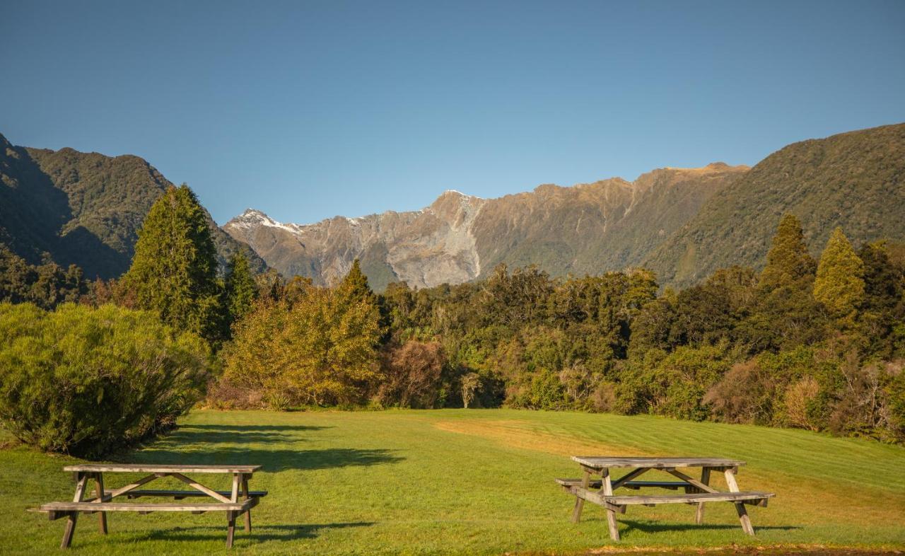 Rainforest Motel Fox Glacier Exterior photo